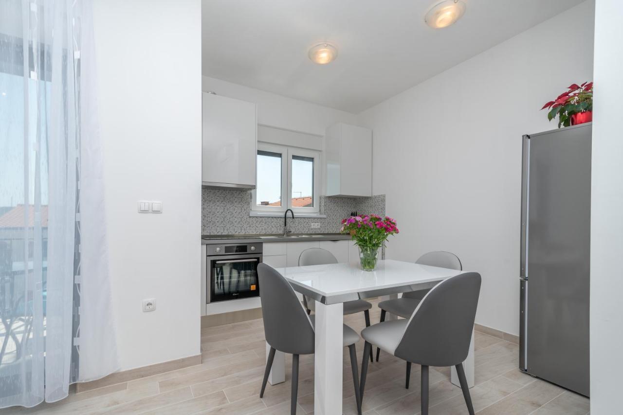 Apartman Pjer Trogir Exterior photo