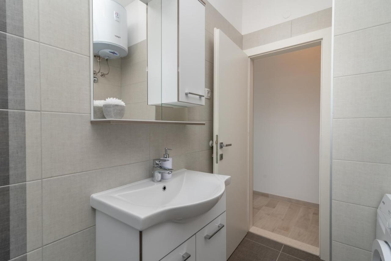 Apartman Pjer Trogir Exterior photo